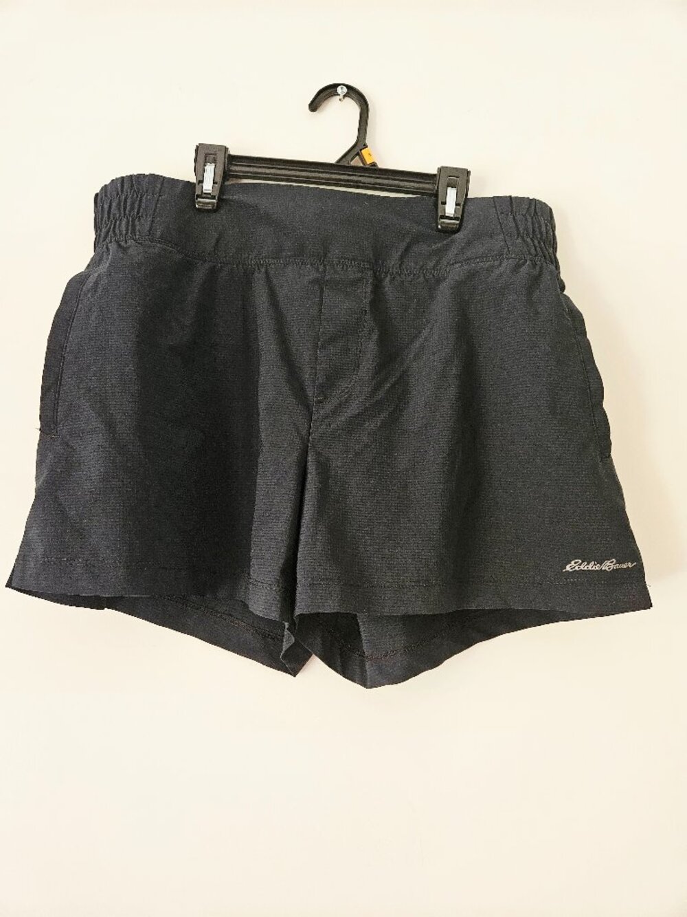 Eddie Bauer Women's Black Athletic Shorts Size XL